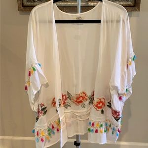 Embroidered Umgee kimono